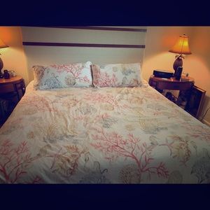 King size duvet cover w/ 2 shams